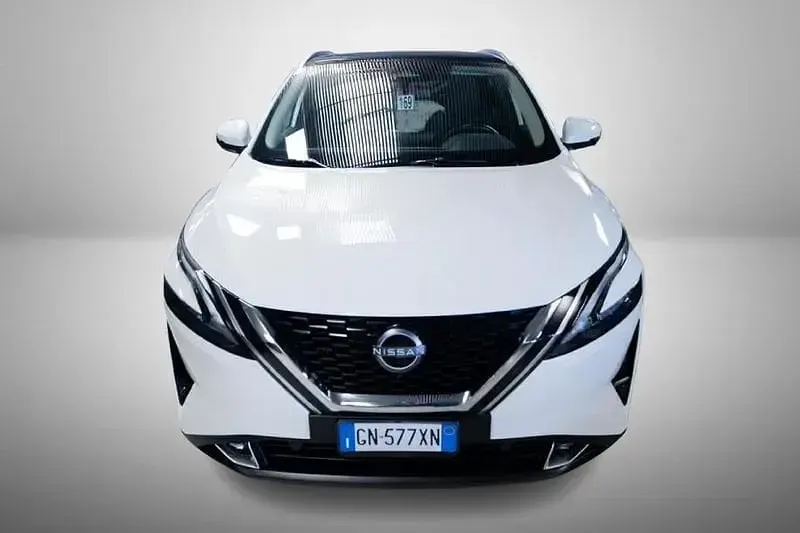 Usata Nissan Qashqai N-Connecta 140 CV (102 kW) 2023 Bianco SUV