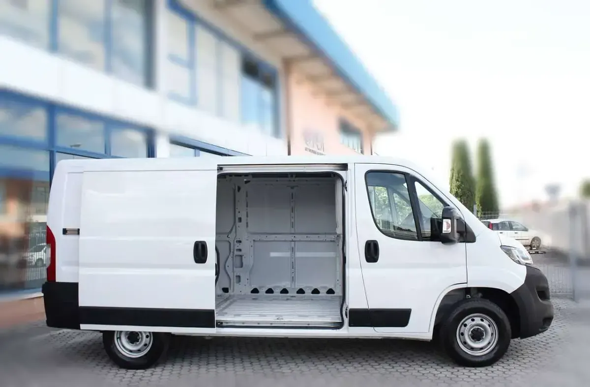 Usata Fiat Ducato 33 140 CV (102 kW) 2023 Bianco Furgone