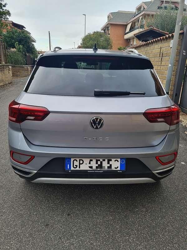 Usata VW T-Roc Style 110 CV (80 kW) 2023 Grigio SUV