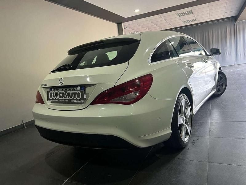 Usata Mercedes CLA200 Shooting Brake 136 CV (100 kW) 2017 Bianco Station wagon