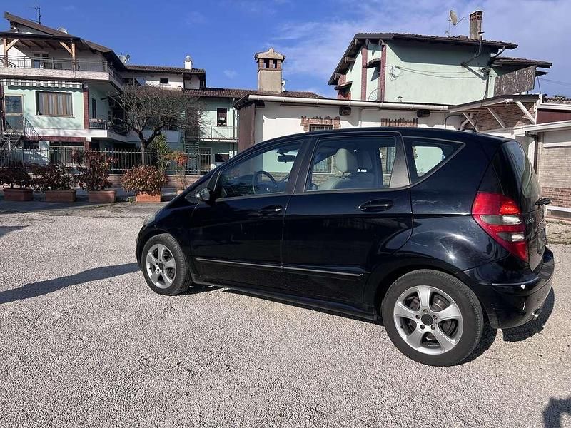 Usata Mercedes A180 Avantgarde Edition 109 CV (80 kW) 2008 Monovolume