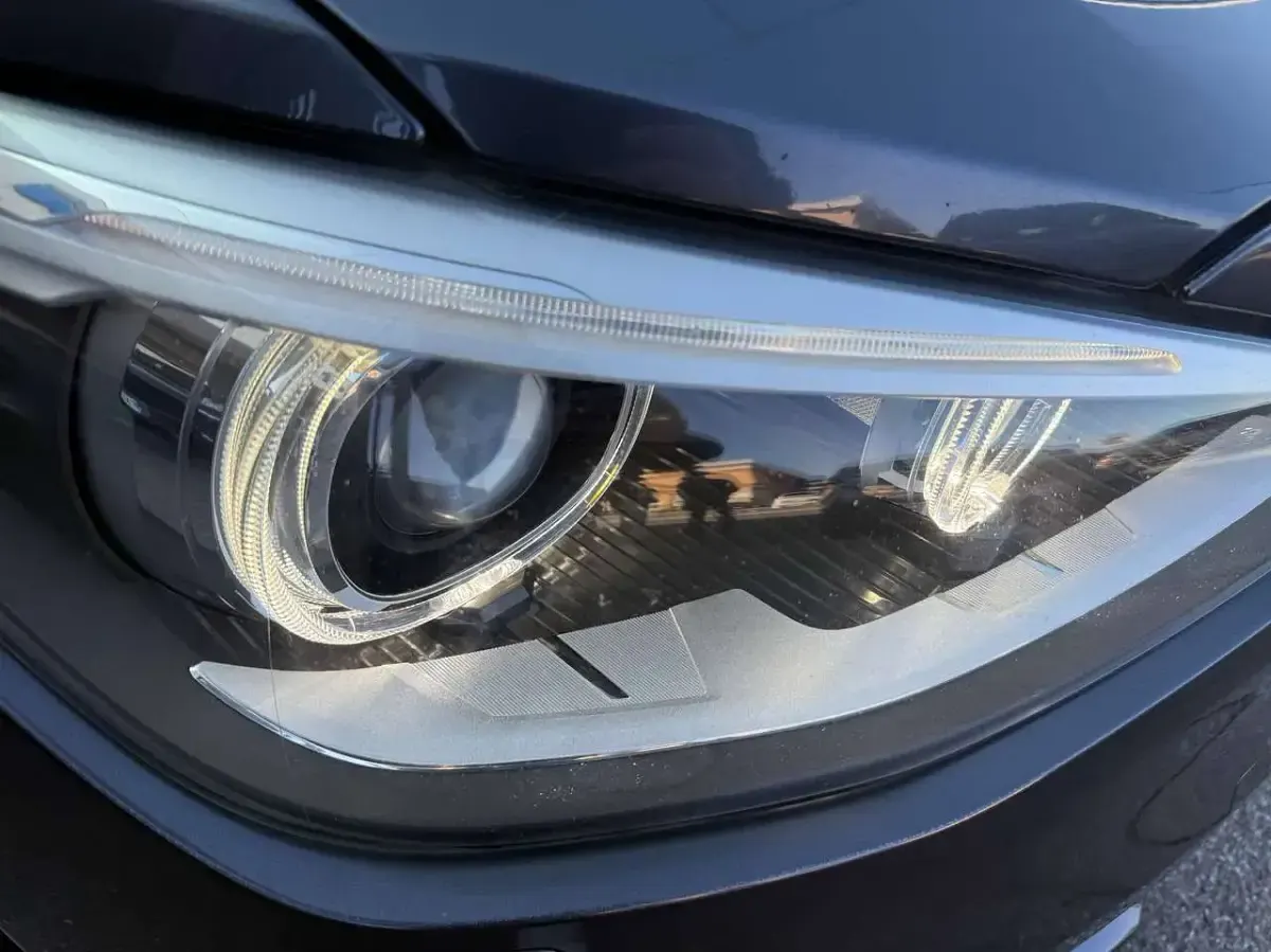 Usata BMW 118 Sport Line 143 CV (105 kW) 2012 Grigio Utilitaria