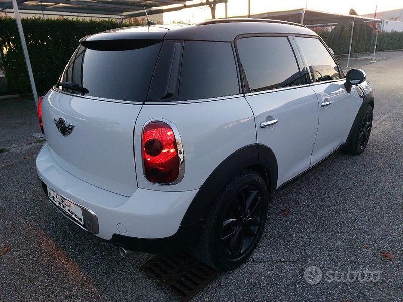 Usata Mini Cooper D Countryman 111 CV (81 kW) 2012 Bianco SUV