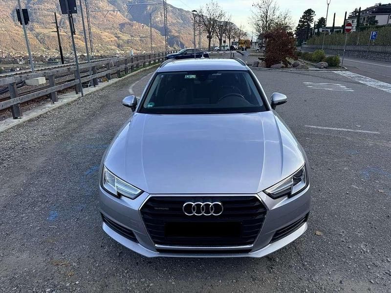 Usata Audi A4 Ambiente 150 CV (110 kW) 2018 Argento Station wagon