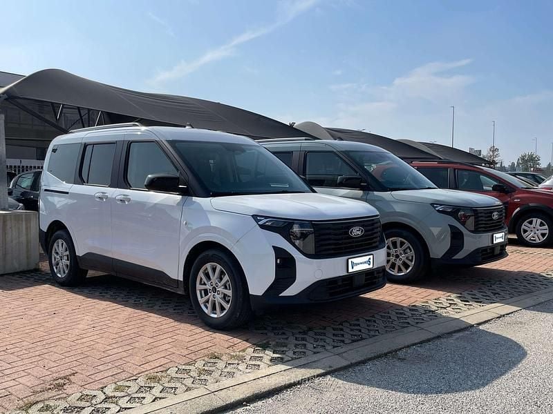Nuova Ford Tourneo Courier Titanium 125 CV (91 kW) 2025 Bianco Monovolume