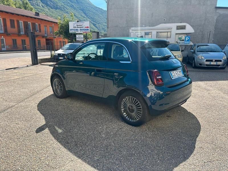 Usata Fiat 500e Icon 42 kW (58 CV) 2020 Blu Berlina