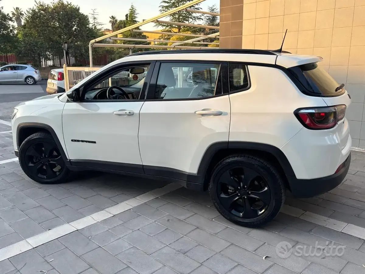Usata Jeep Compass Night Eagle 120 CV (88 kW) 2020 Bianco SUV