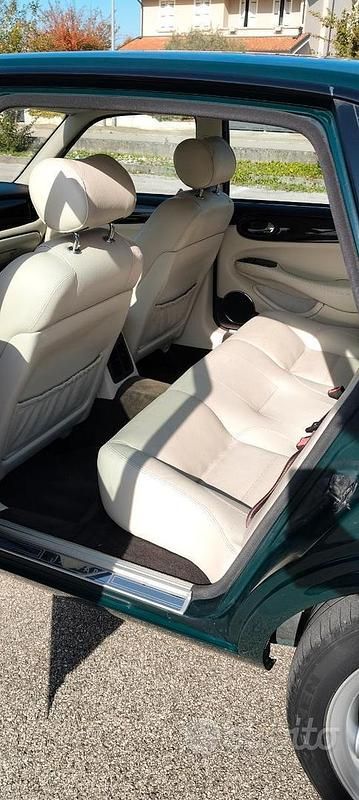 Usata Jaguar X300 1998 Verde Berlina