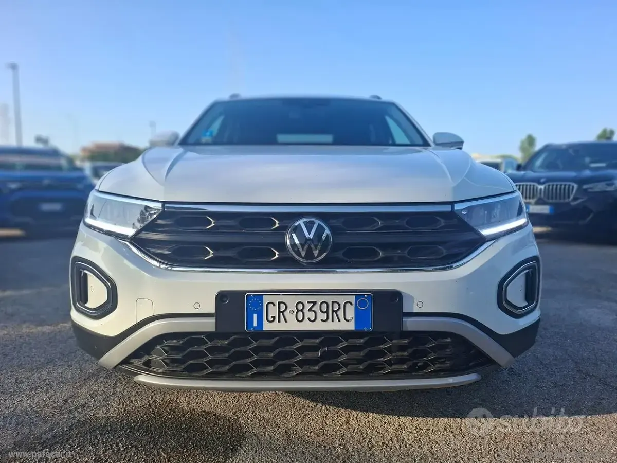 Usata VW T-Roc Life 150 CV (110 kW) 2023 Other SUV
