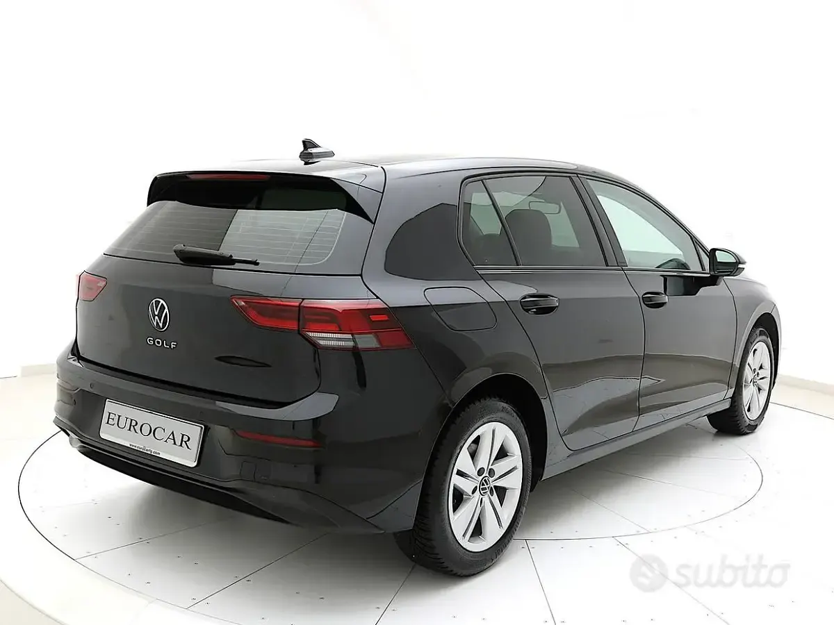 Usata VW Golf VIII Life 150 CV (110 kW) 2022 Nero Berlina