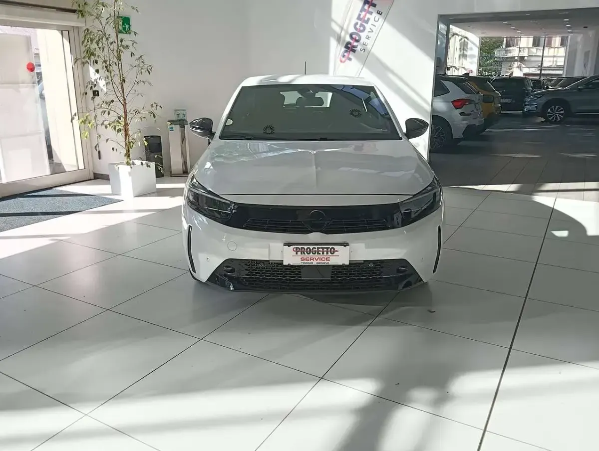 Usata Opel Corsa S 101 CV (74 kW) 2025 Bianco Utilitaria