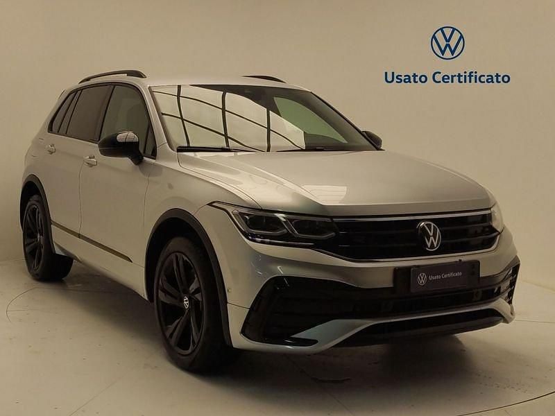 Usata VW Tiguan R-line 245 CV (180 kW) 2023 Grigio SUV