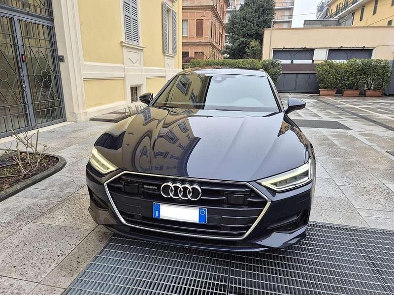 Usata Audi A7 Business Plus 231 CV (169 kW) 2019 Blu metallizzato Berlina