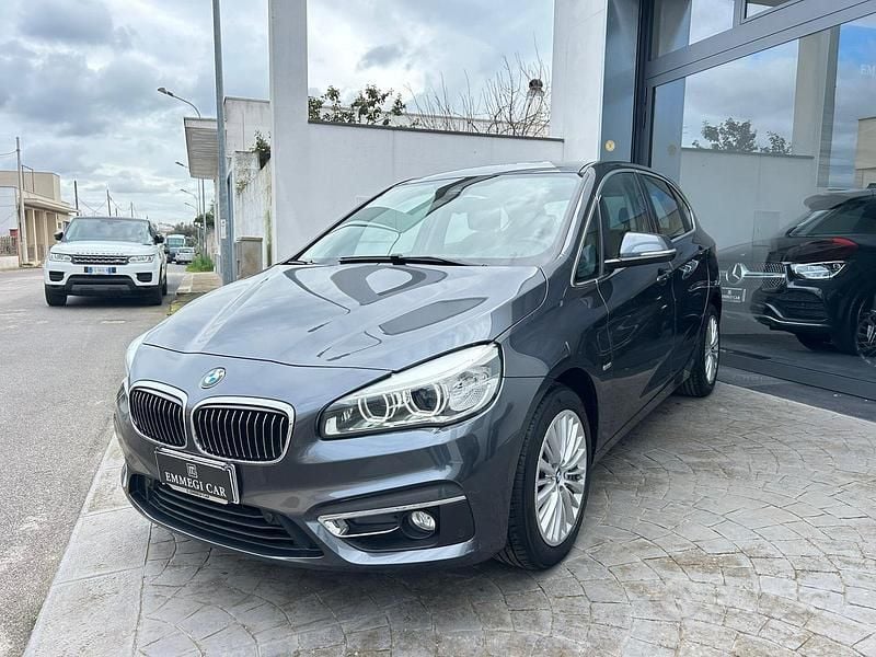 Usata BMW 216 Active Tourer Luxury Line 116 CV (85 kW) 2018 Grigio Monovolume