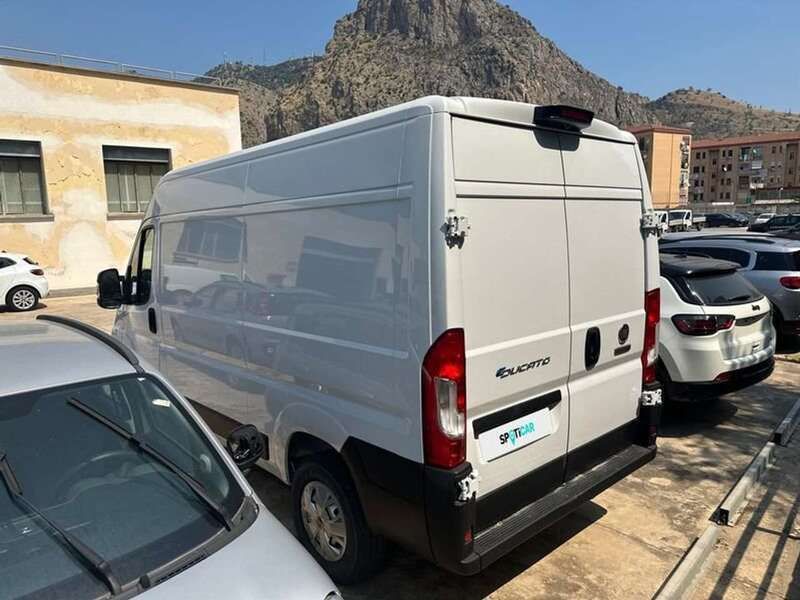 Usata Fiat Ducato 89 kW (122 CV) 2021 Bianco Furgone