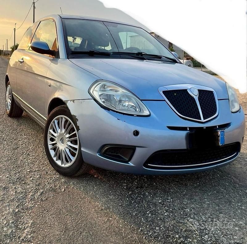 Usata Lancia Ypsilon 80 CV (58 kW) 2007 Utilitaria