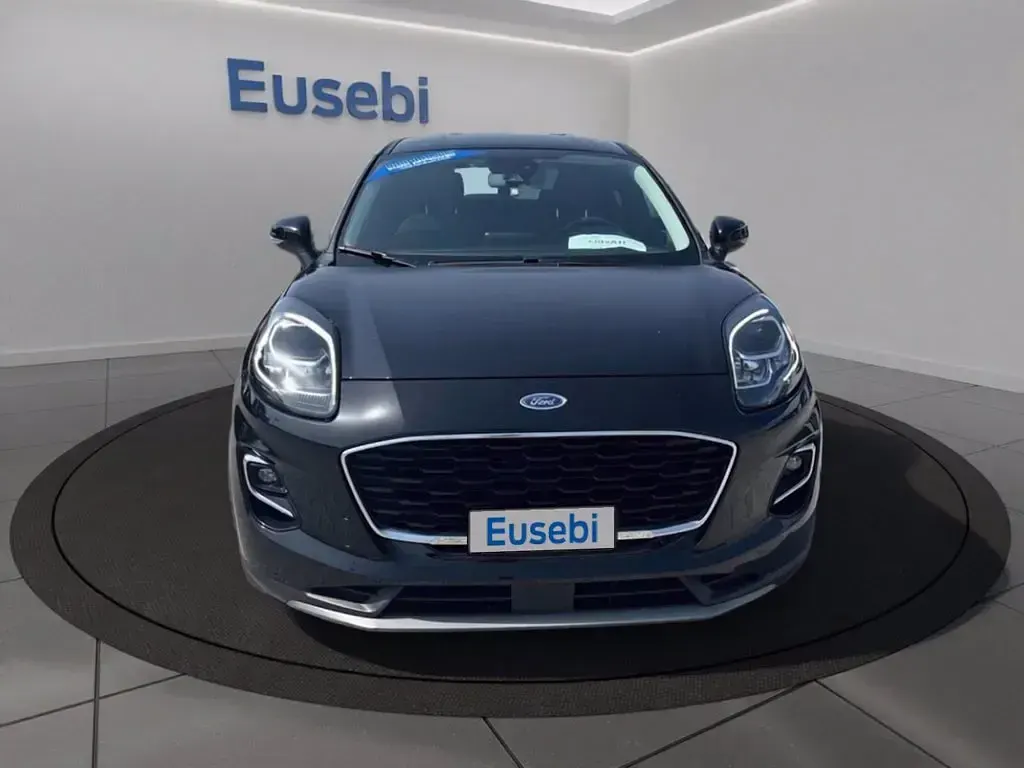 Usata Ford Puma Titanium 125 CV (91 kW) 2022 Agate black SUV