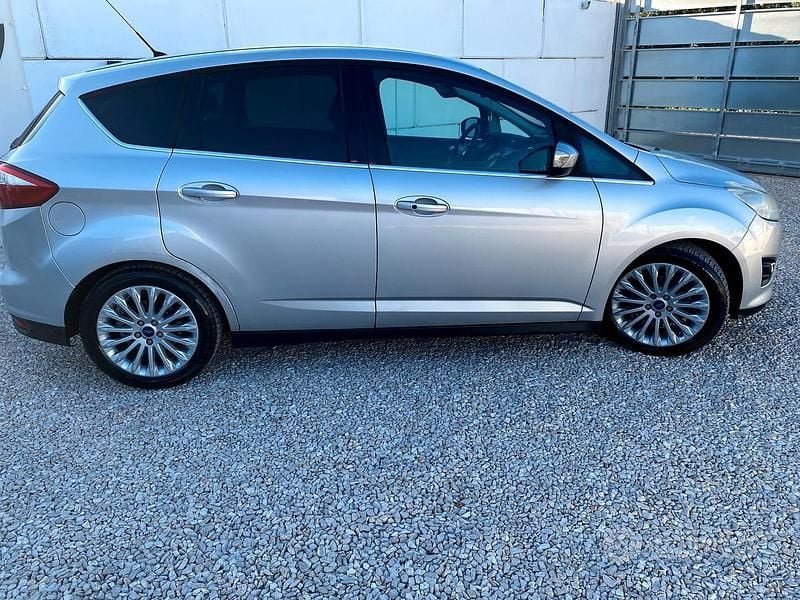 Usata Ford C-MAX Titanium 115 CV (84 kW) 2012 Grigio Monovolume