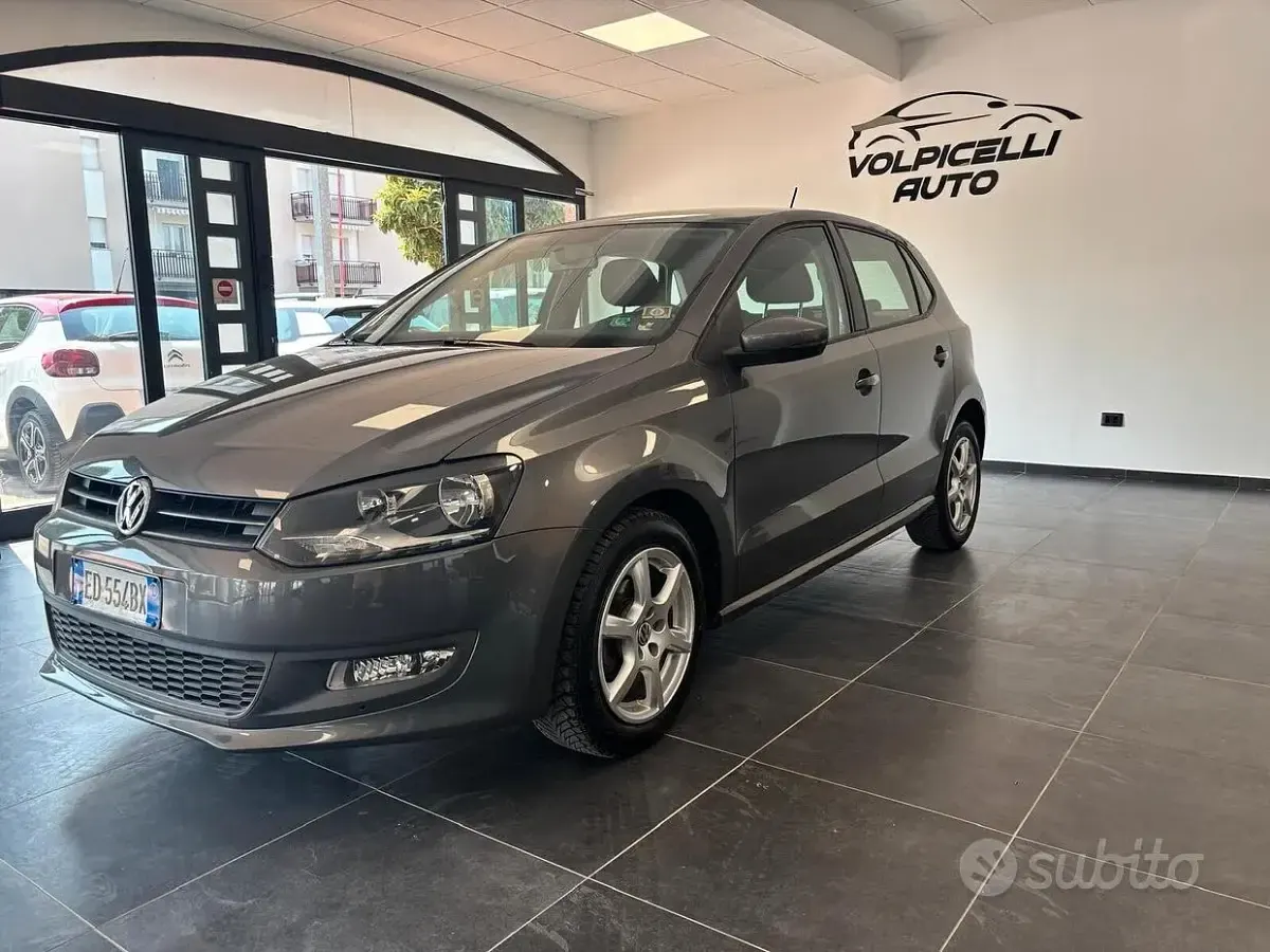 Usata VW Polo 90 CV (66 kW) 2010 Grigio Utilitaria