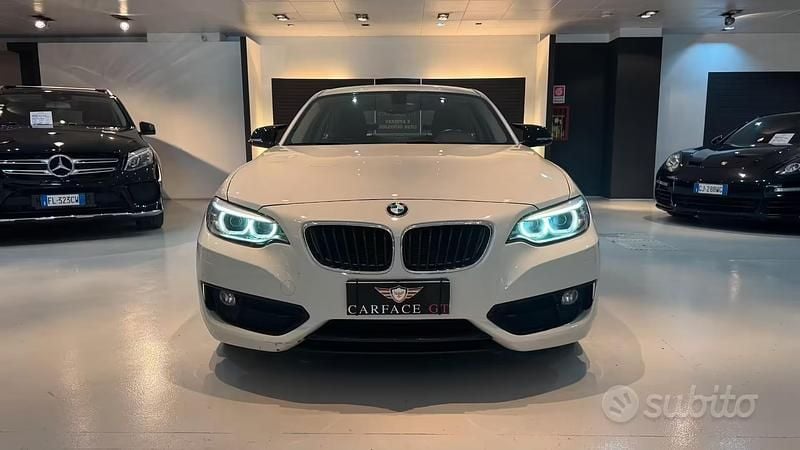 Usata BMW 218 Luxury Line 150 CV (110 kW) 2016 Bianco Coupé
