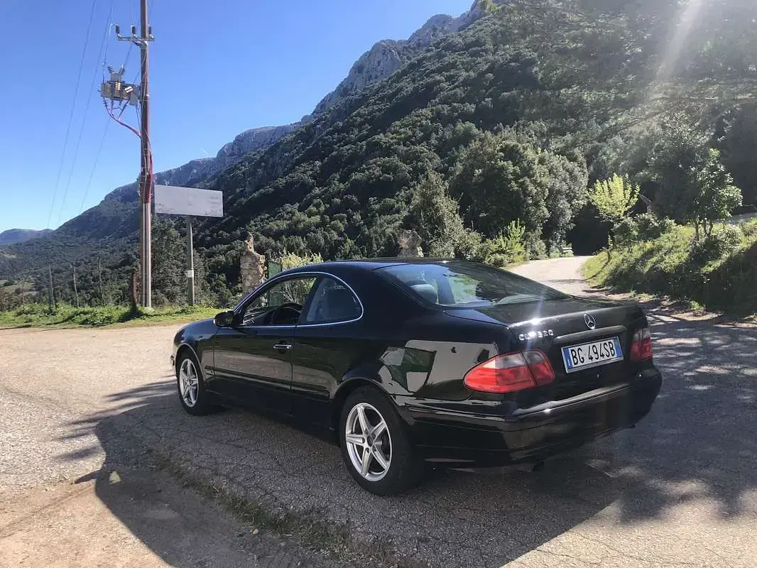Usata Mercedes CLK320 Elegance 218 CV (160 kW) 1999 Coupé
