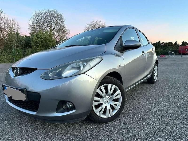 Usata Mazda 2 75 CV (55 kW) 2010 Utilitaria