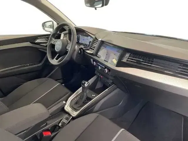 Usata Audi A1 Business 116 CV (85 kW) 2025 Bianco SUV