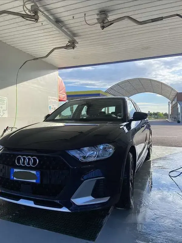 Usata Audi A1 Admired 95 CV (69 kW) 2021 Bluazzurro SUV