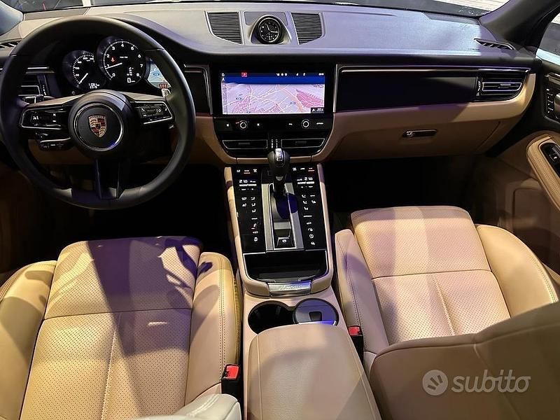Usata Porsche Macan 265 CV (194 kW) 2023 Nero SUV