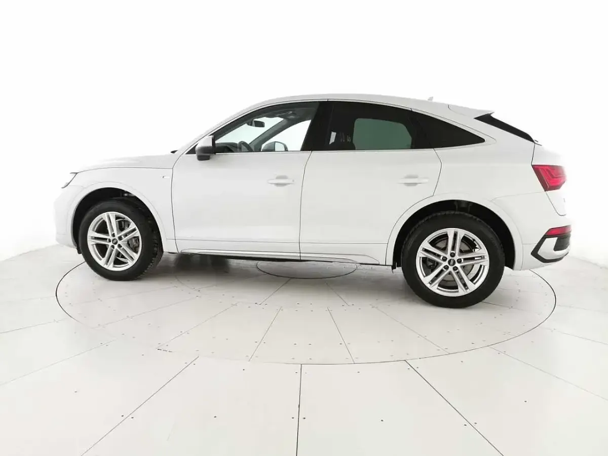 Usata Audi Q5 Sportback S-Line 204 CV (150 kW) 2021 Bianco SUV