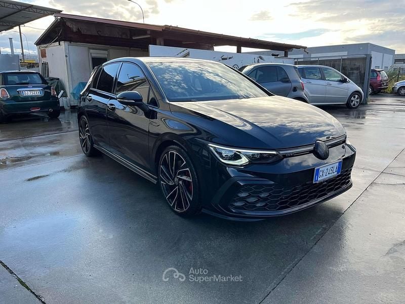 Nero Usata 2021 VW Golf VIII GTI Tre volumi | 25.900 € (Super prezzo) - Immagine 1/4