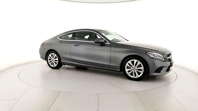 Usata Mercedes C220 194 CV (142 kW) 2020 Grigio Coupé
