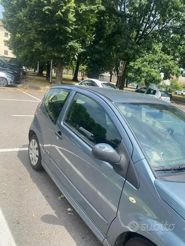 Usata Citroën C2 68 CV (50 kW) 2008 Bluazzurro Utilitaria