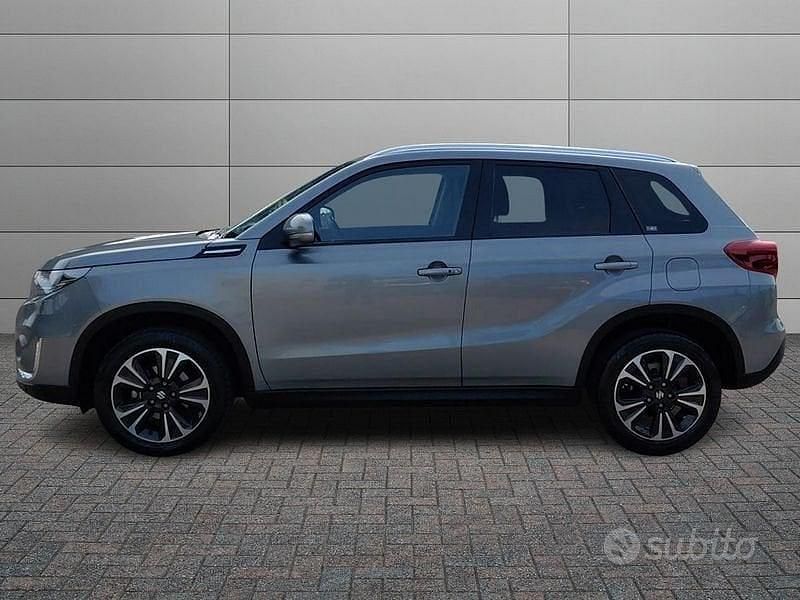 Usata Suzuki Vitara 129 CV (94 kW) 2020 Grigio SUV