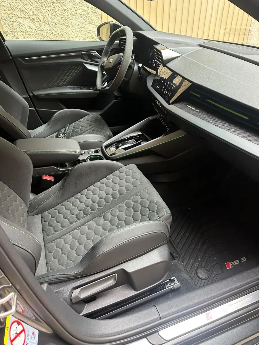 Usata Audi RS3 400 CV (294 kW) 2025 Grigio Berlina