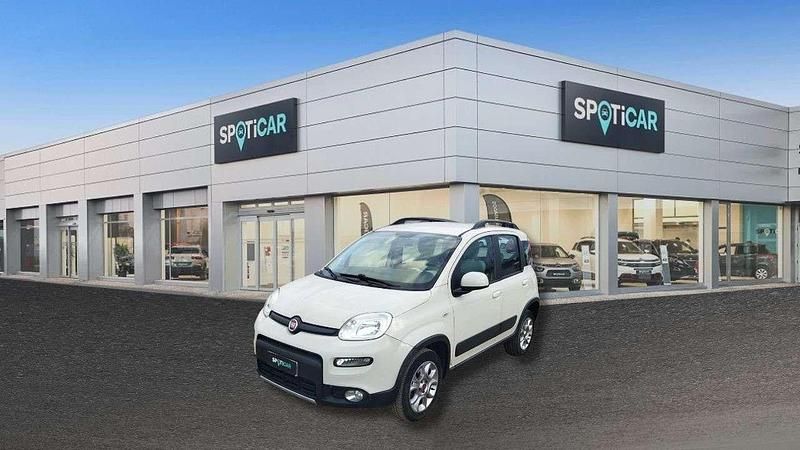 Usata Fiat Panda Trekking 95 CV (69 kW) 2016 Beige Berlina