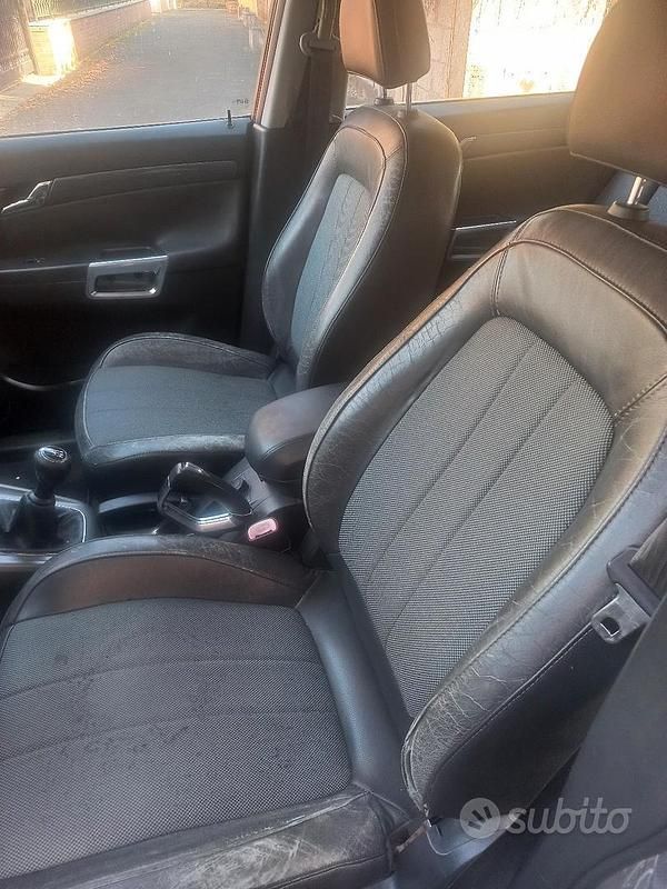 Usata Opel Antara Cosmo 150 CV (110 kW) 2007 Grigio SUV