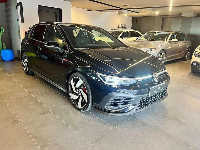 Usata VW Golf VIII GTI 300 CV (220 kW) 2022 Nero Berlina