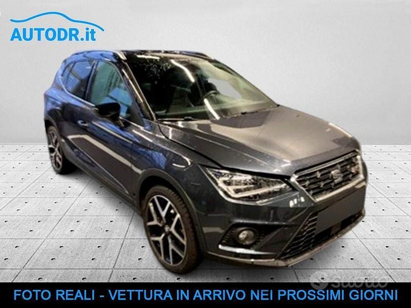 Usata Seat Arona FR 90 CV (66 kW) 2022 Grigio SUV