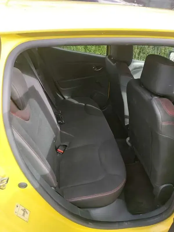 Usata Renault Clio IV Dynamique 75 CV (55 kW) 2013 Berlina