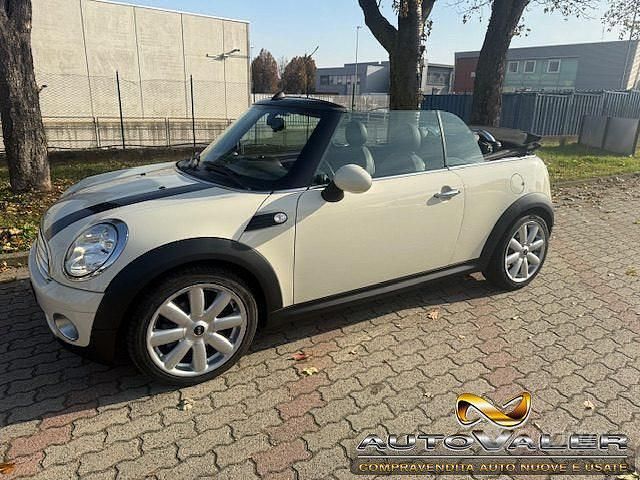 Usata Mini Cooper Cabriolet 120 CV (88 kW) 2009 Bianco Cabrio