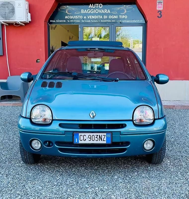 Usata Renault Twingo 58 CV (42 kW) 2003 Blu Utilitaria