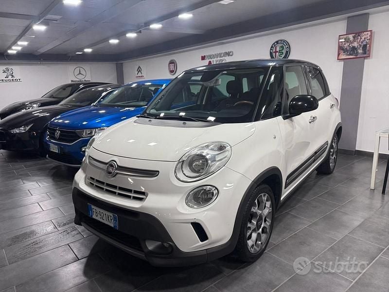 Usata Fiat 500L Trekking 105 CV (77 kW) 2015 Bianco Monovolume