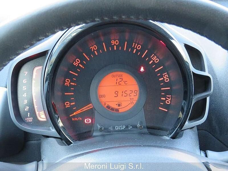 Usata Toyota Aygo X-cite 2018 Argento Utilitaria