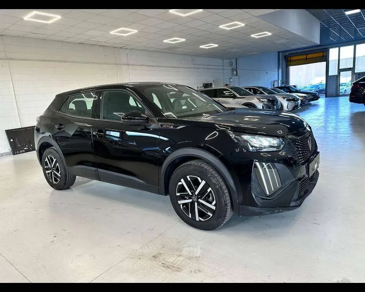 Usata Peugeot 2008 Style 145 CV (106 kW) 2025 Nero perla SUV