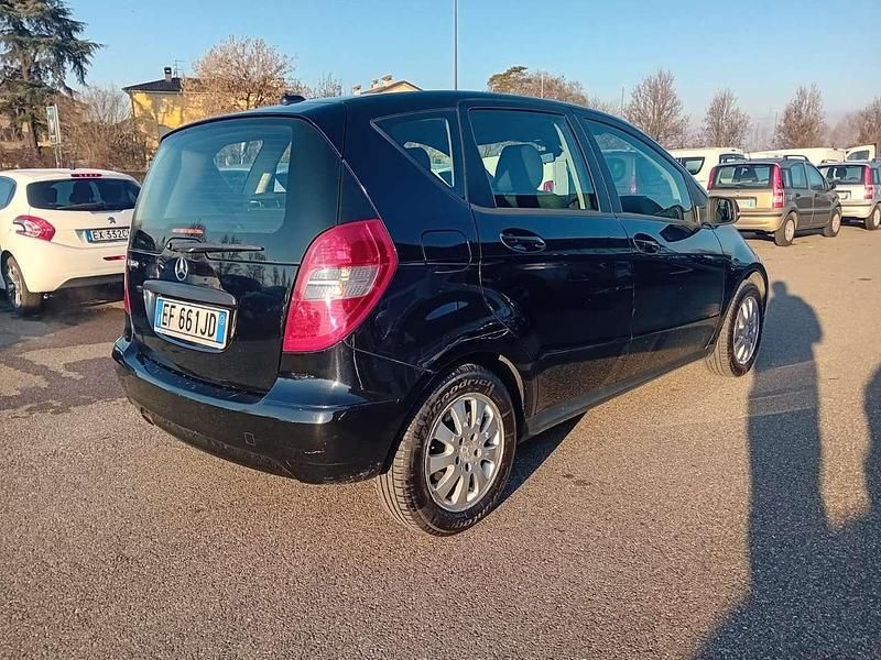 Usata Mercedes A160 Executive 95 CV (69 kW) 2010 Nero Monovolume