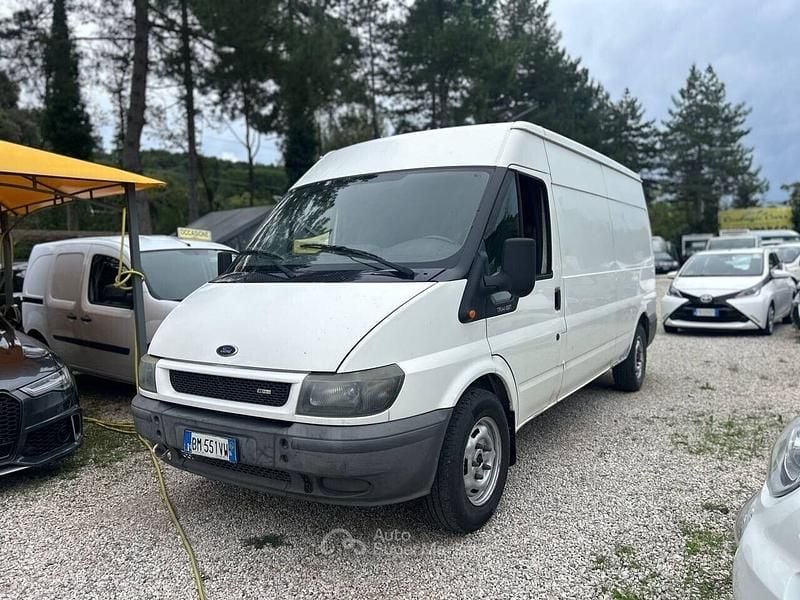 Occasion Ford Transit 120 ch (88 kW) 2000 Blanc Berline