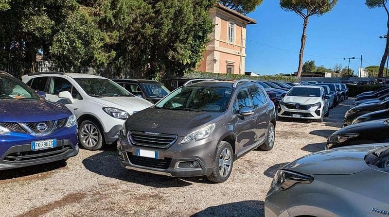 Grigio Usata 2014 Peugeot 2008 SUV | 7500 € (Ottimo prezzo) - Immagine 1/4