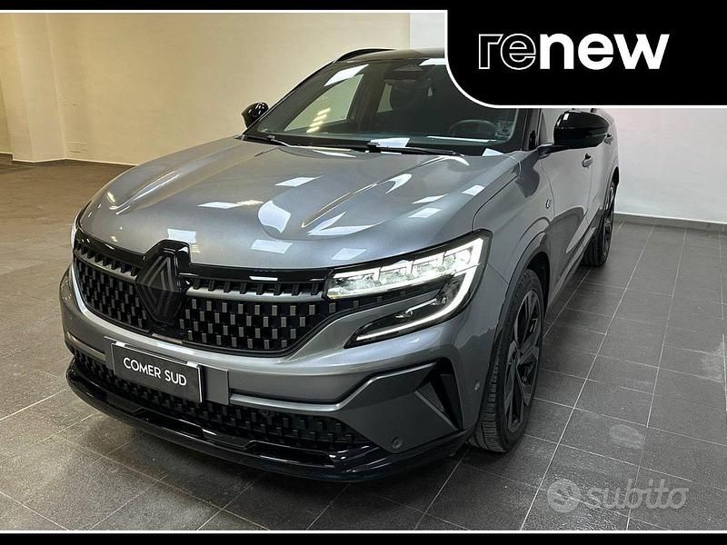 Grigio Usata 2024 Renault Austral Iconic Esprit Alpine SUV | 33.900 € (Molto cara) - Immagine 1/4