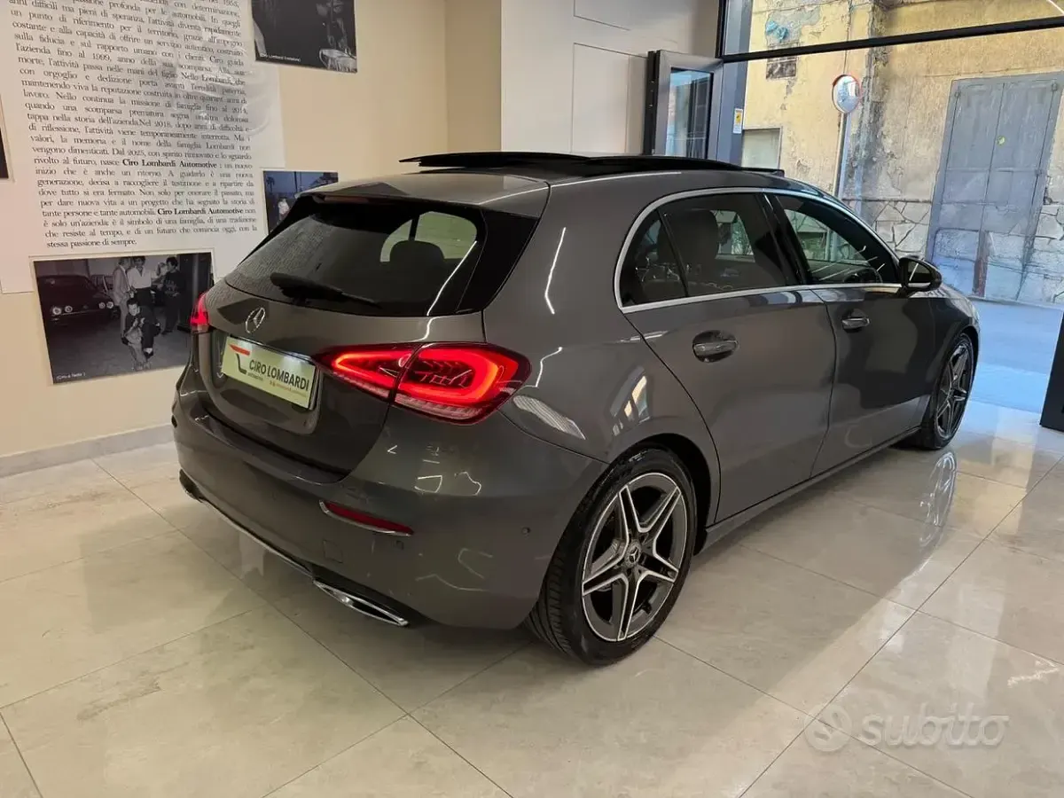 Usata Mercedes A180 Premium 116 CV (85 kW) 2018 Grigio Berlina